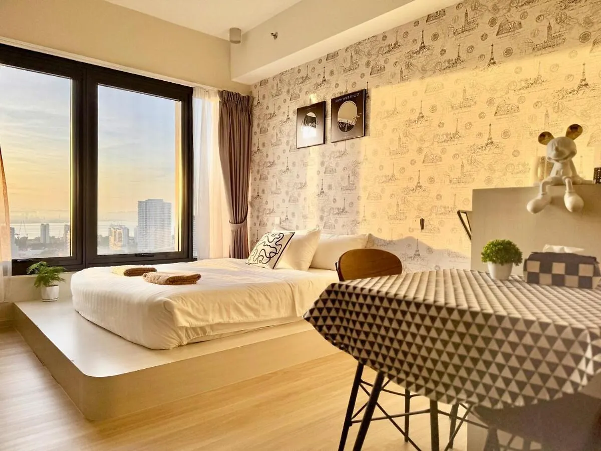 דירה Tropicana 218 Macalister #Georgetown #Infinity Pool #2Pax Studio Suite #1 Queen #Quality Well Maintained #Private Host מלזיה