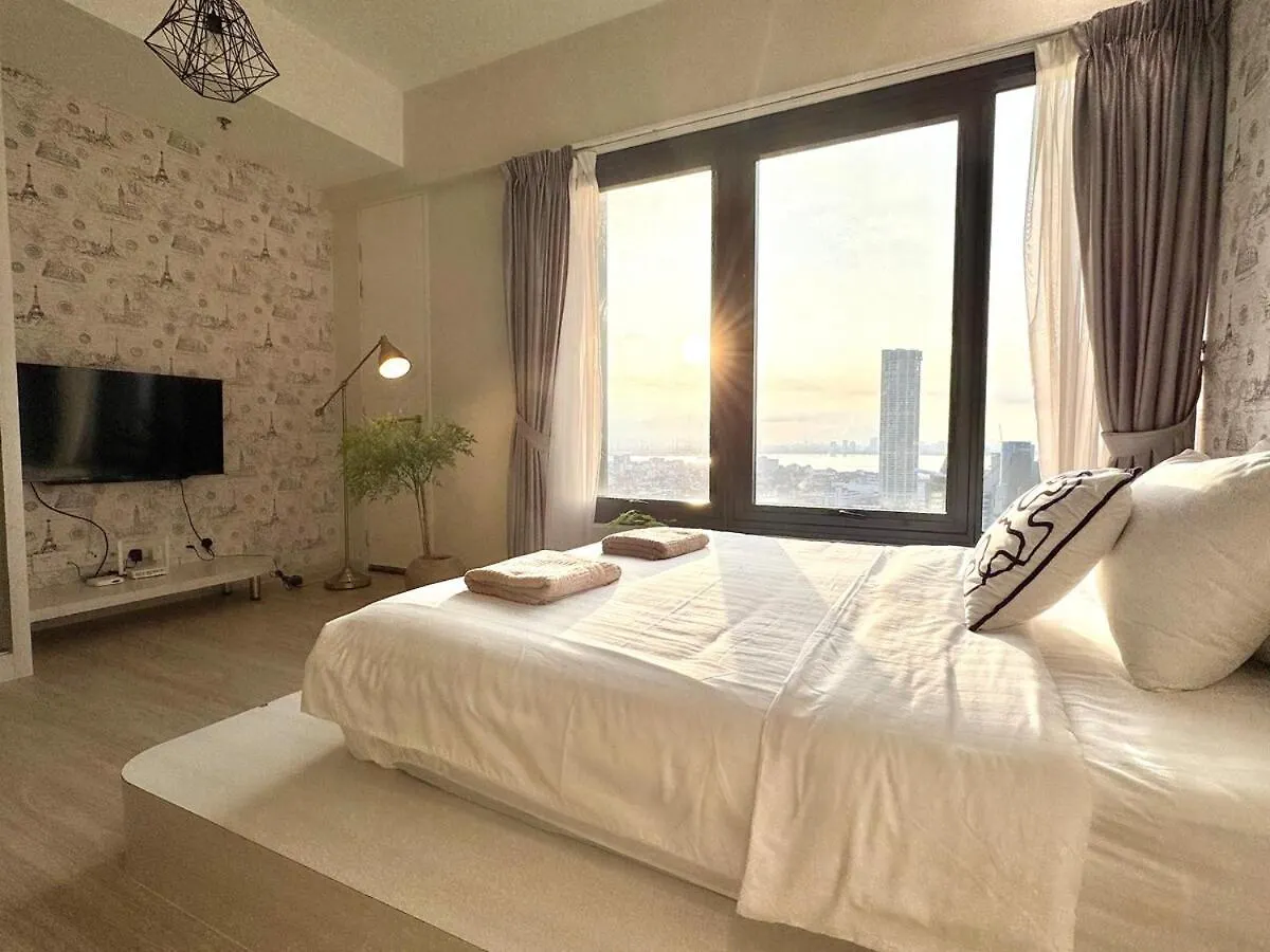 Tropicana 218 Macalister #Georgetown #Infinity Pool #2Pax Studio Suite #1 Queen #Quality Well Maintained #Private Host George Town